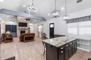 139 Armory Rd, Fredericksburg, TX 78624 - Photo 6