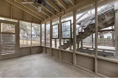 319 W Creek St, Fredericksburg, TX 78624 - Photo 24