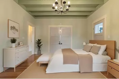 319 W Creek St, Fredericksburg, TX 78624 - Photo 12