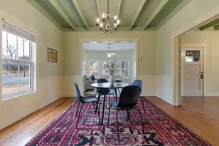 319 W Creek St, Fredericksburg, TX 78624 - Photo 8