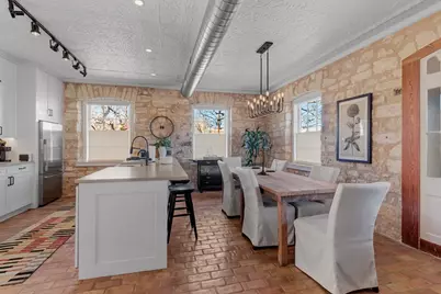 125 W San Antonio St, Fredericksburg, TX 78624 - Photo 14