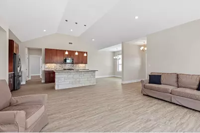 730 Madilynn Ct, Fredericksburg, TX 78624 - Photo 4