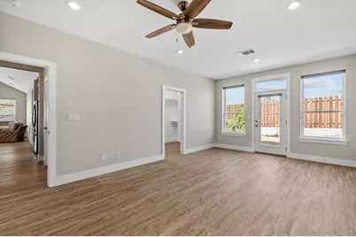 730 Madilynn Ct, Fredericksburg, TX 78624 - Photo 8