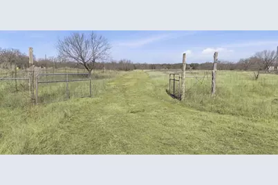 10220 E US Hwy 290, Fredericksburg, TX 78624 - Photo 32