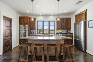 5686 Ranch Rd 1631, Fredericksburg, TX 78624 - Photo 10