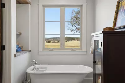 5686 Ranch Rd 1631, Fredericksburg, TX 78624 - Photo 16