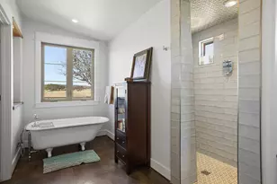 5686 Ranch Rd 1631, Fredericksburg, TX 78624 - Photo 18