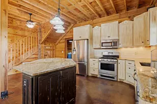 394 Ropes End Trl, Fredericksburg, TX 78624 - Photo 20