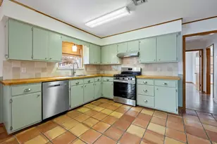 618 Cross Mountain Dr, Fredericksburg, TX 78624 - Photo 2