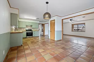 618 Cross Mountain Dr, Fredericksburg, TX 78624 - Photo 10