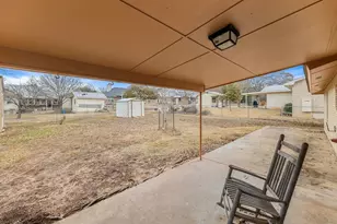 618 Cross Mountain Dr, Fredericksburg, TX 78624 - Photo 4