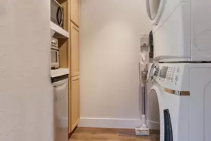 609 Town Creek Ct, Fredericksburg, TX 78624 - Photo 14