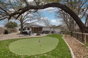 609 Town Creek Ct, Fredericksburg, TX 78624 - Photo 34