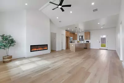 114 Madrona Lane, Fredericksburg, TX 78624 - Photo 4