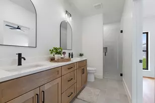 114 Madrona Ln, Fredericksburg, TX 78624 - Photo 24