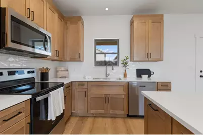 114 Madrona Lane, Fredericksburg, TX 78624 - Photo 6