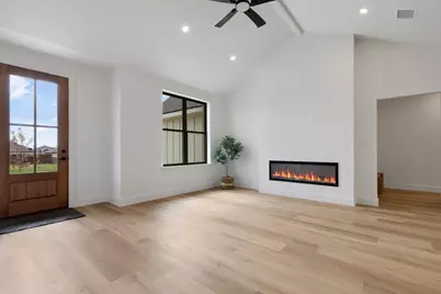 114 Madrona Lane, Fredericksburg, TX 78624 - Photo 4