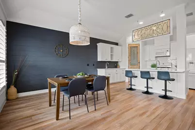 1705 Cherrywood Dr, Fredericksburg, TX 78624 - Photo 1