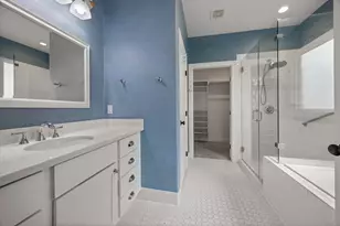 1705 Cherrywood Dr, Fredericksburg, TX 78624 - Photo 8