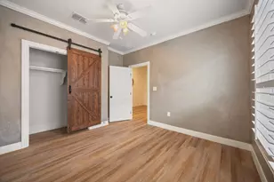 1705 Cherrywood Dr, Fredericksburg, TX 78624 - Photo 6