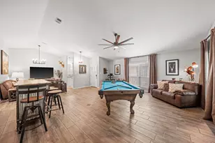 127 Terrace Ln, Kerrville, TX 78028 - Photo 8