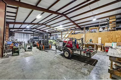 2684 W US Hwy 290, Fredericksburg, TX 78624 - Photo 32