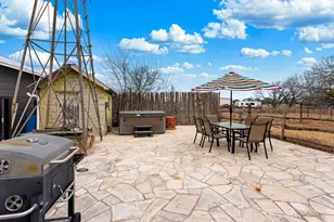 2485 Old San Antonio Rd, Fredericksburg, TX 78624 - Photo 26