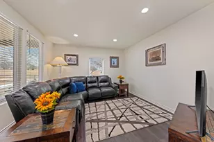 2485 Old San Antonio Rd, Fredericksburg, TX 78624 - Photo 6