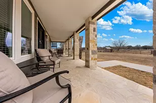 2485 Old San Antonio Rd, Fredericksburg, TX 78624 - Photo 4