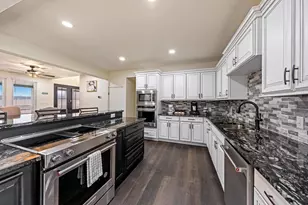 2485 Old San Antonio Rd, Fredericksburg, TX 78624 - Photo 10