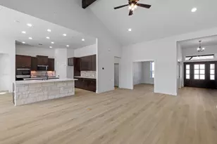 117 Stoneledge, Fredericksburg, TX 78624 - Photo 2