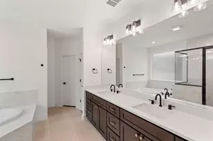 117 Stoneledge, Fredericksburg, TX 78624 - Photo 16