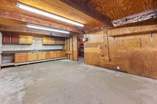 209 E Travis St, Fredericksburg, TX 78624 - Photo 18