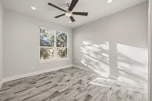 718 Emory Dr, Fredericksburg, TX 78624 - Photo 20