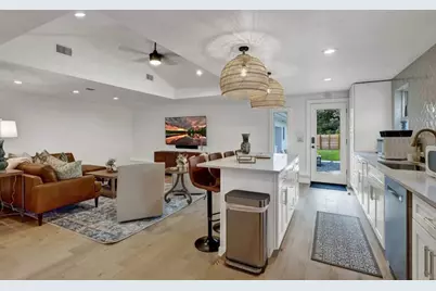 508 N Orange St, Fredericksburg, TX 78624 - Photo 28