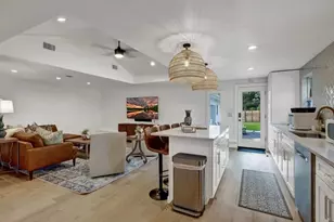 508 N Orange St, Fredericksburg, TX 78624 - Photo 28