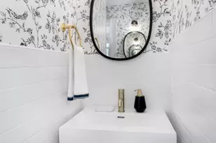 508 N Orange St, Fredericksburg, TX 78624 - Photo 22