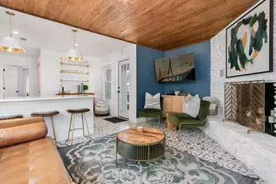 508 N Orange St, Fredericksburg, TX 78624 - Photo 6