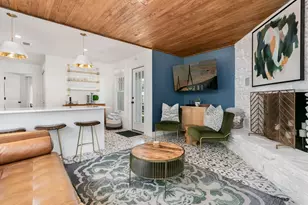 508 N Orange St, Fredericksburg, TX 78624 - Photo 6