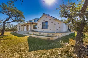 164 Lyndons Ln, Fredericksburg, TX 78624 - Photo 4