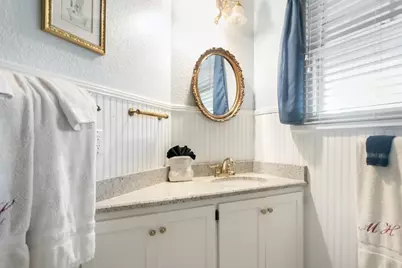 101 E Hackberry St, Fredericksburg, TX 78624 - Photo 30