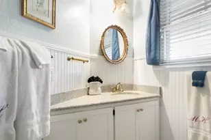 101 E Hackberry St, Fredericksburg, TX 78624 - Photo 30