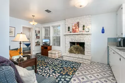 101 E Hackberry St, Fredericksburg, TX 78624 - Photo 32