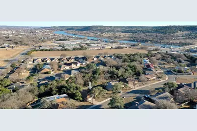 131 Homestead Dr, Kerrville, TX 78028 - Photo 2