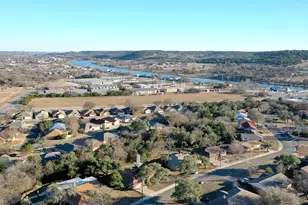 131 Homestead Dr, Kerrville, TX 78028 - Photo 2