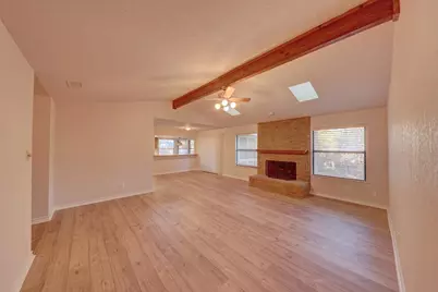 131 Homestead Dr, Kerrville, TX 78028 - Photo 8