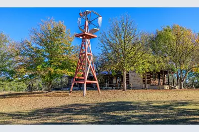 401 Clear Creek Rd, Fredericksburg, TX 78624 - Photo 24