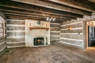 401 Clear Creek Rd, Fredericksburg, TX 78624 - Photo 4