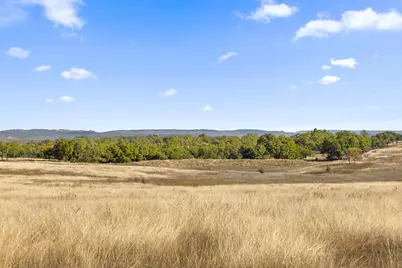 2482 Ranch Rd 2721, Johnson City, TX 78636 - Photo 14