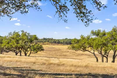 2482 Ranch Rd 2721, Johnson City, TX 78636 - Photo 2